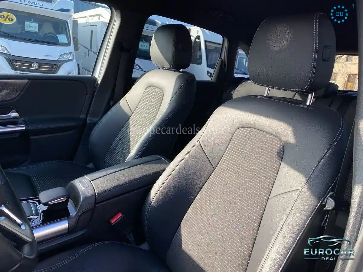 Mercedes-Benz B 200