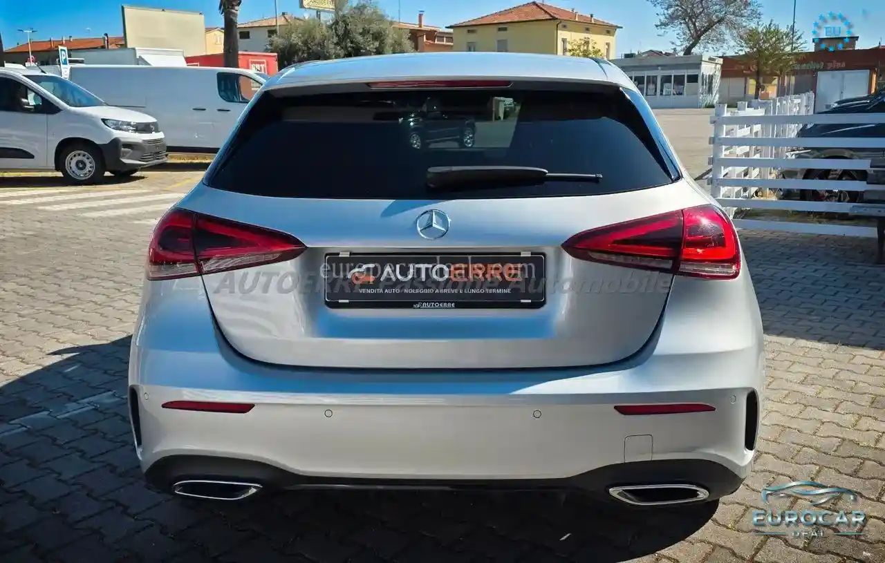 Mercedes-Benz A 200