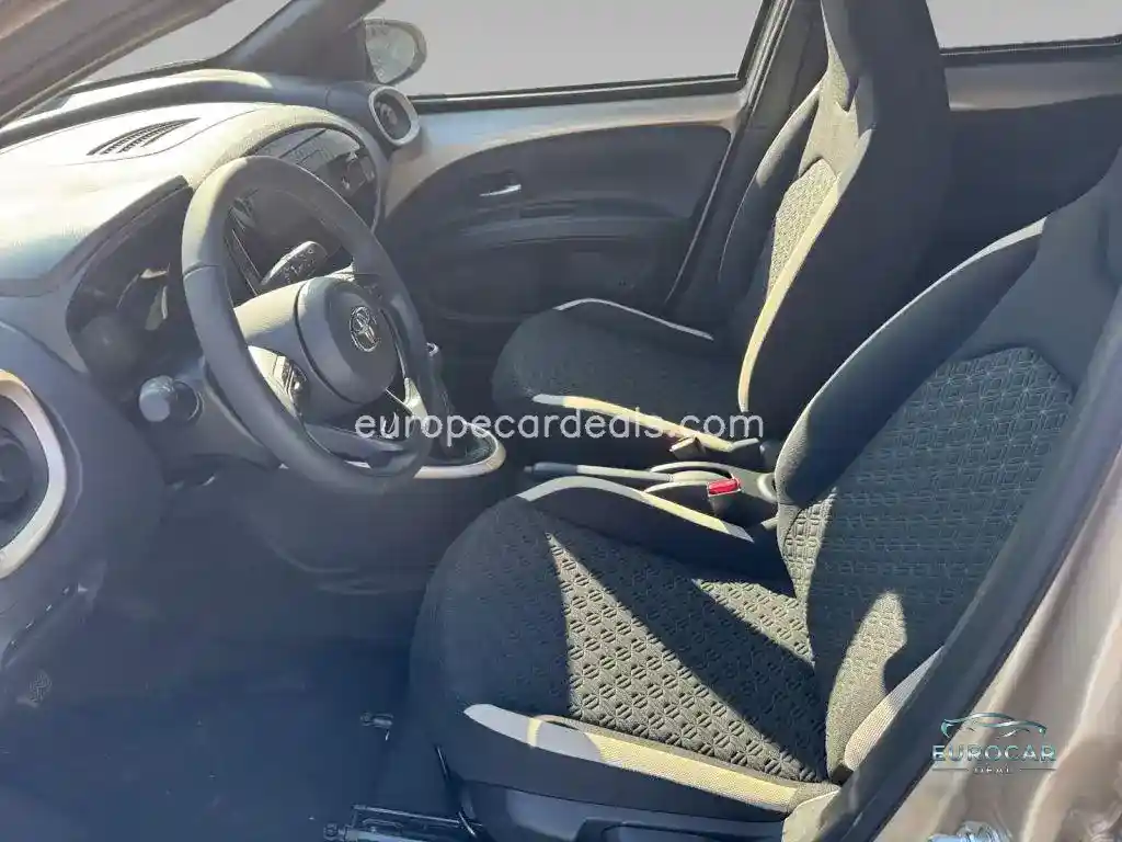 Toyota Aygo (X)
