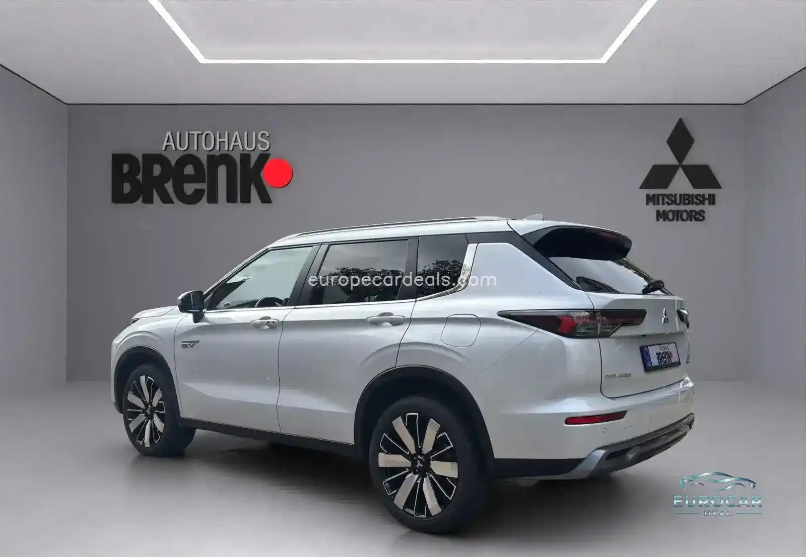 Mitsubishi Plug-in Hybrid Outlander