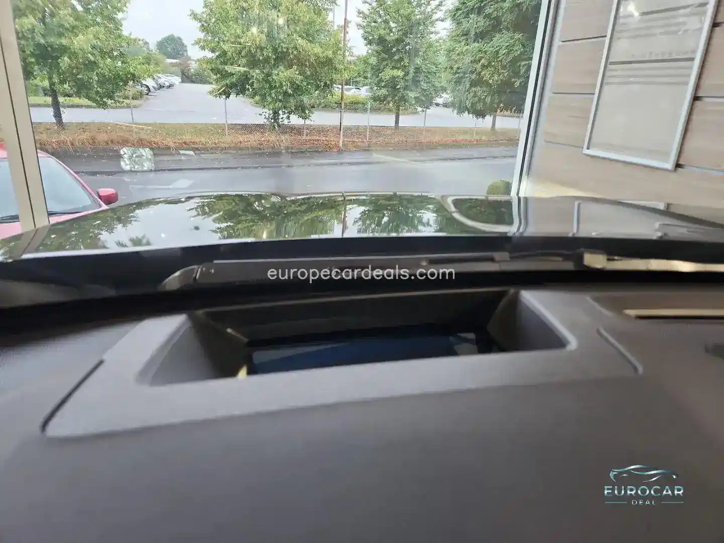 Mitsubishi Plug-in Hybrid Outlander