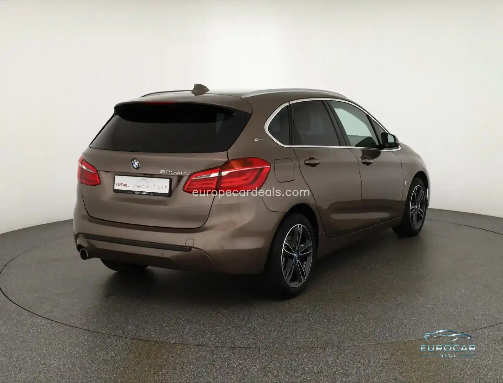 BMW 225