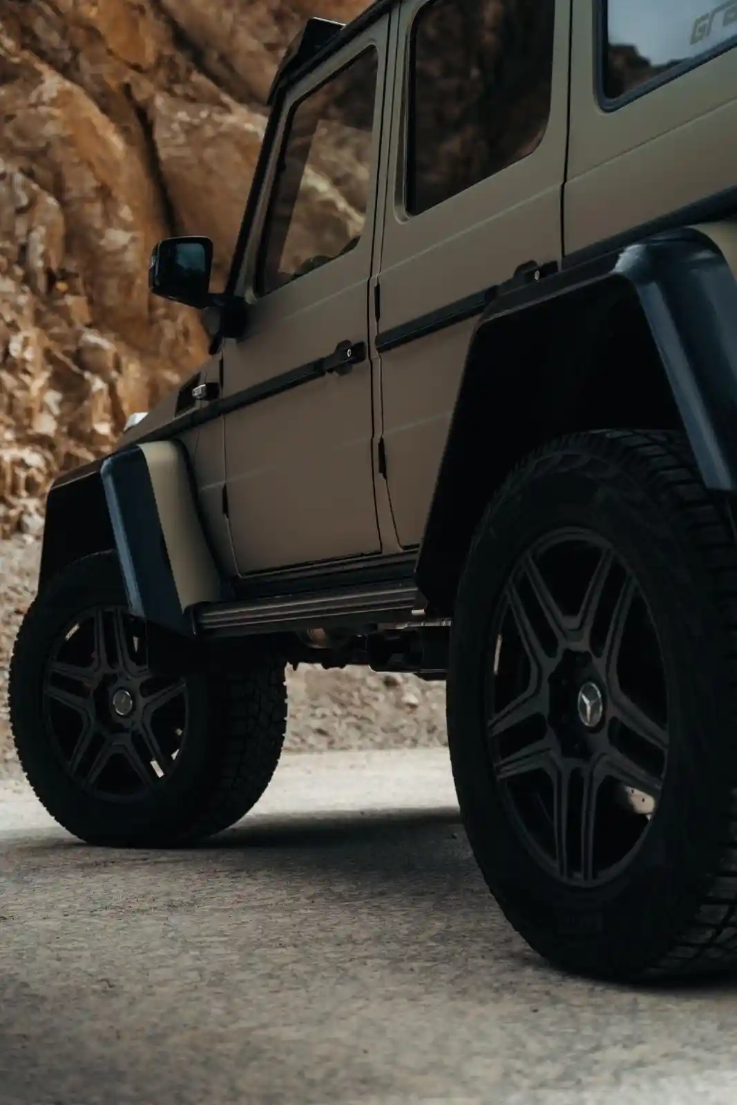 Mercedes-Benz G 500