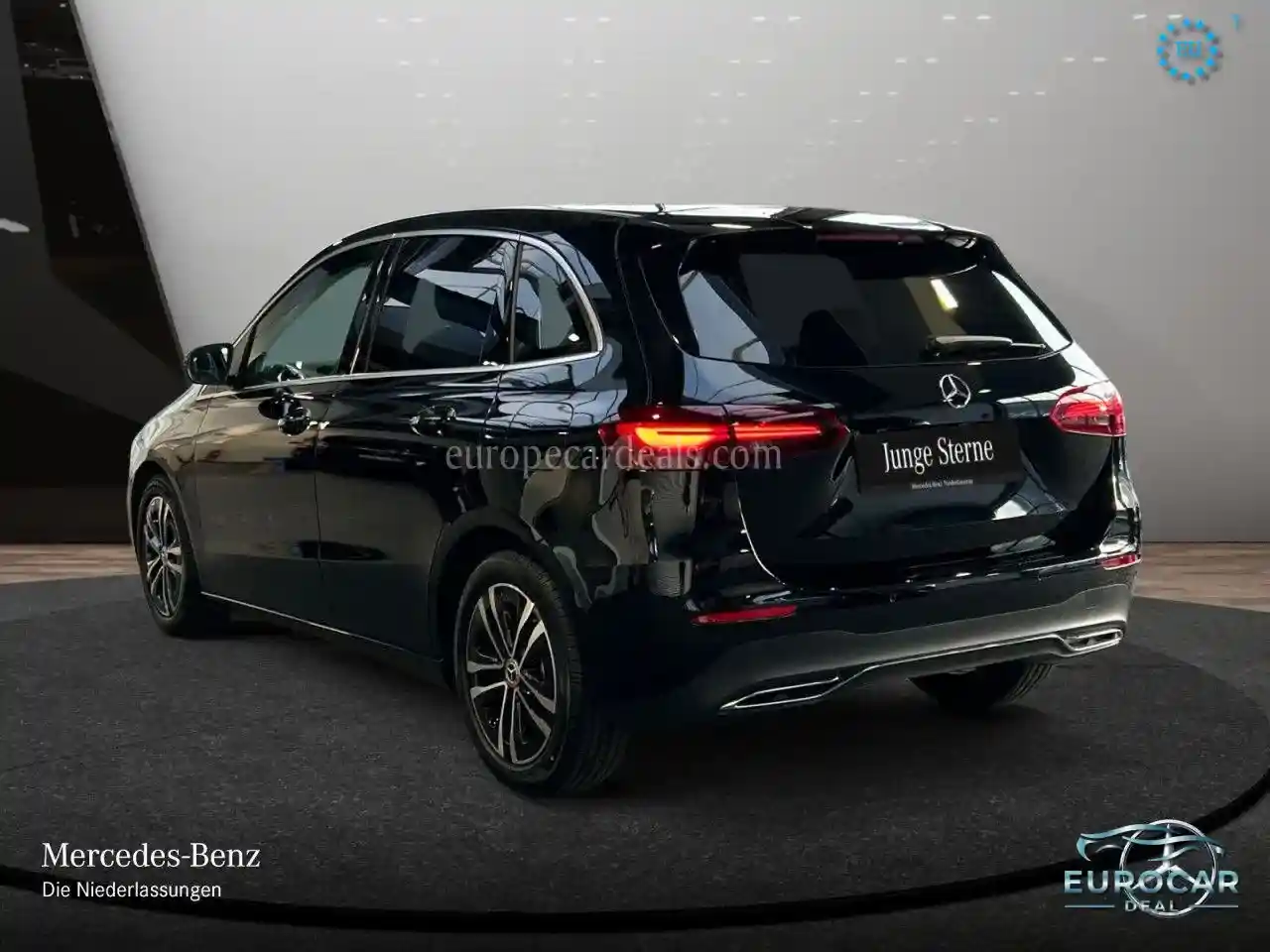 Mercedes-Benz B 200