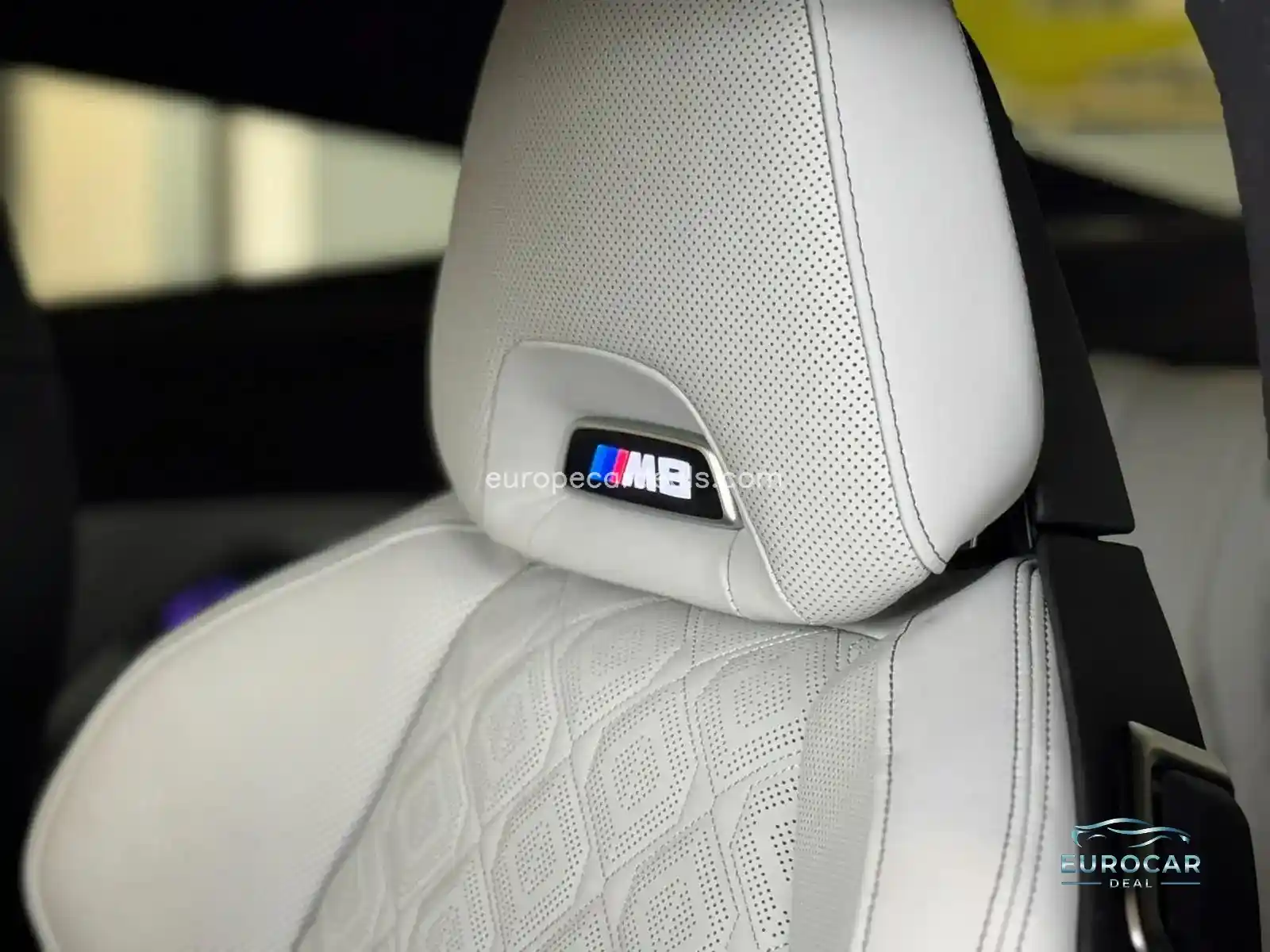 BMW M8