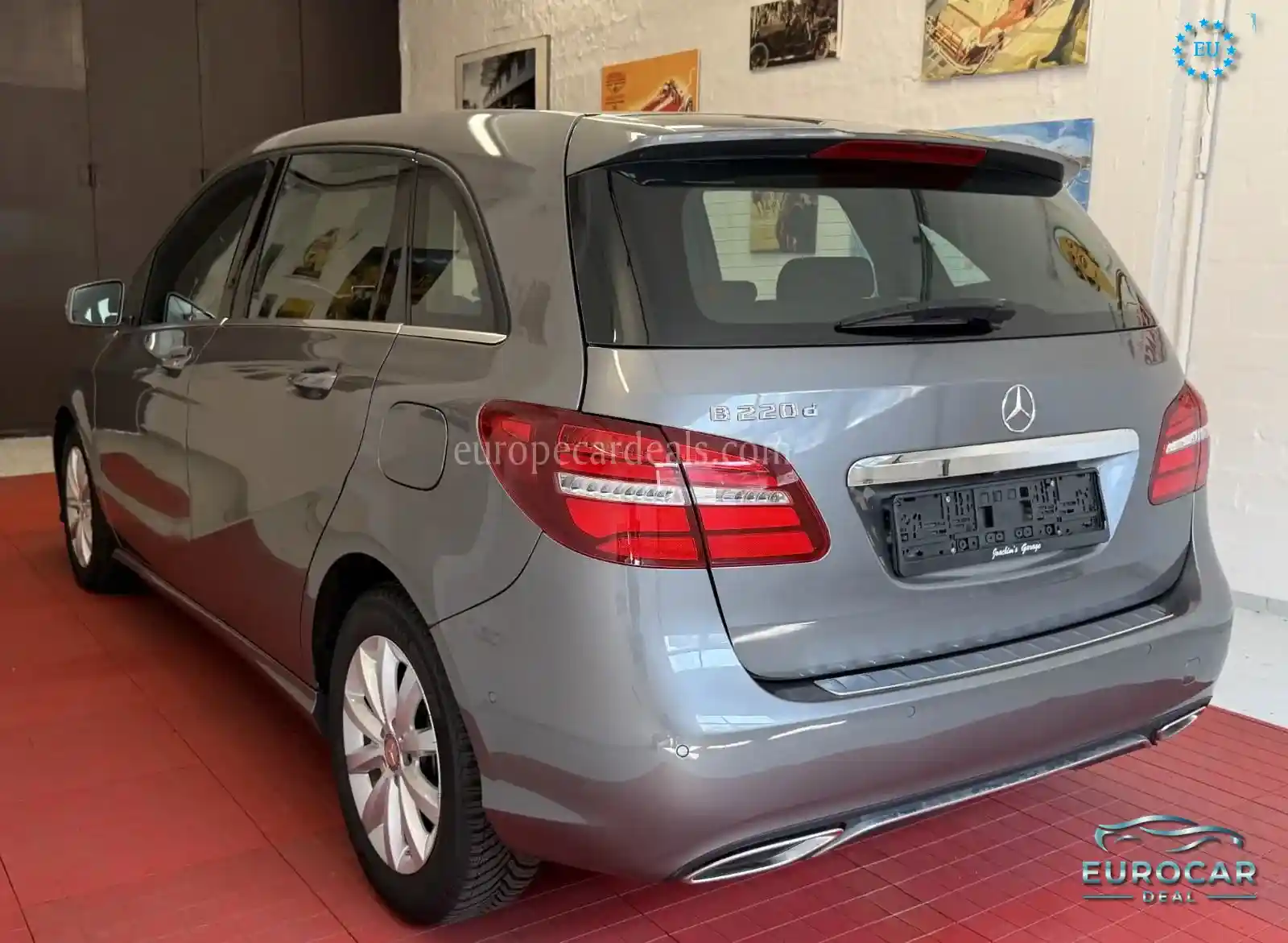 Mercedes-Benz B 220