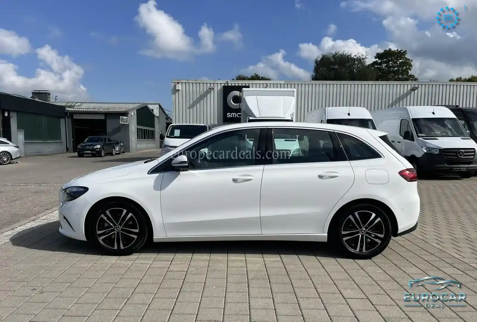 Mercedes-Benz B 180