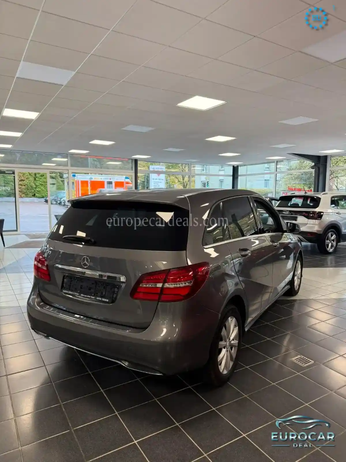 Mercedes-Benz B 200