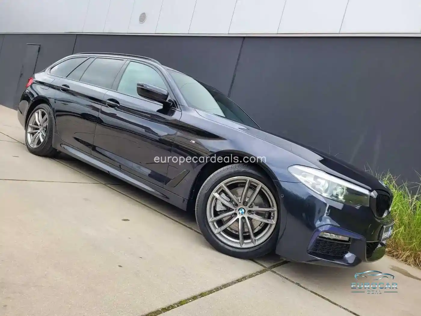 BMW 518