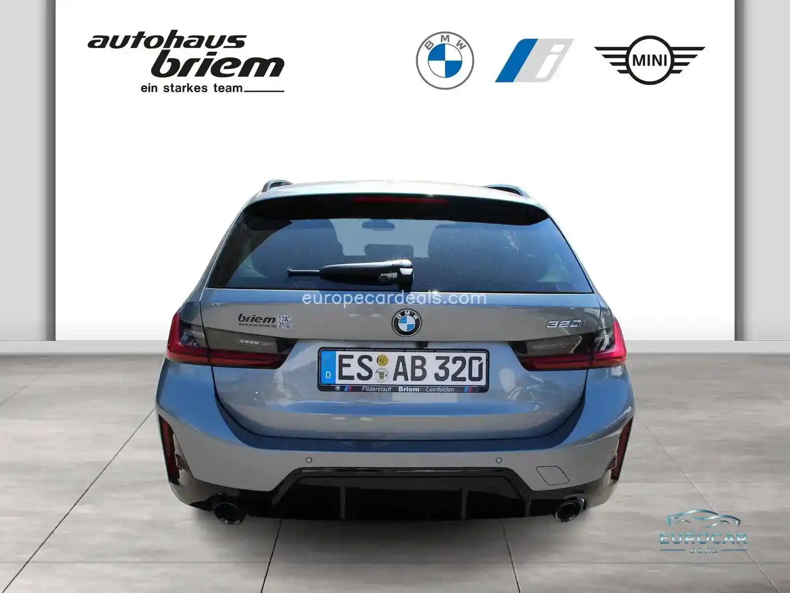 BMW 320