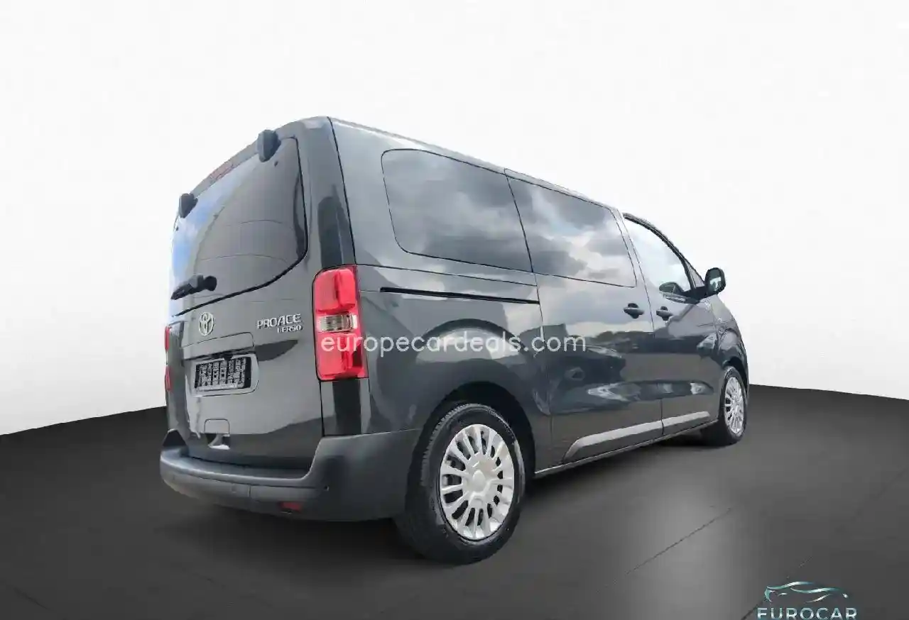 Toyota Proace (Verso)