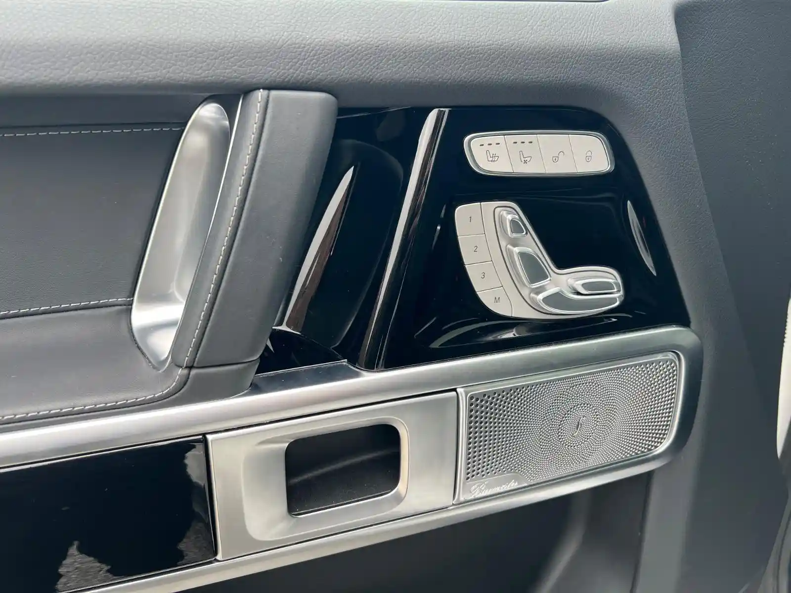 Mercedes-Benz G 450