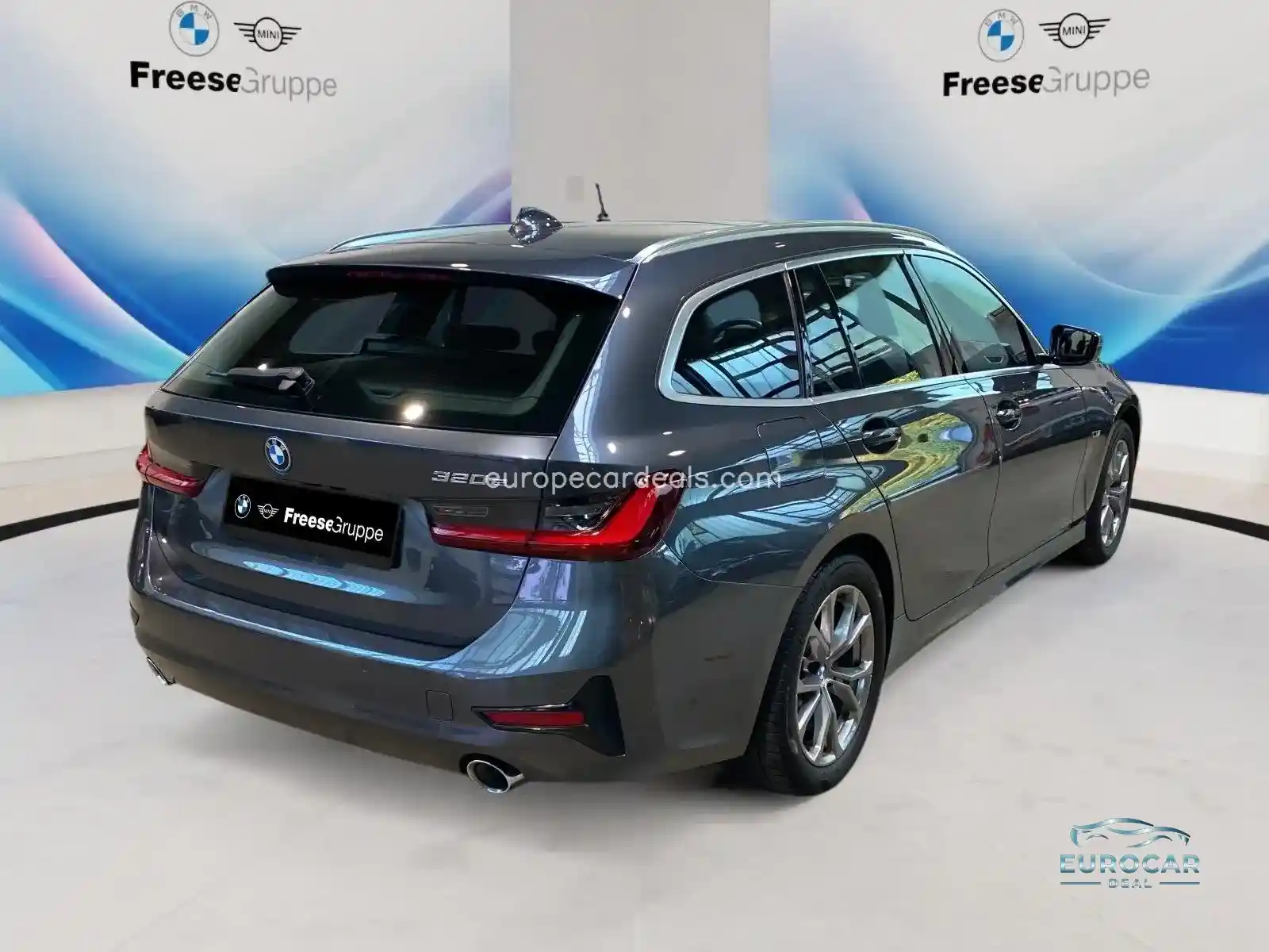 BMW 320