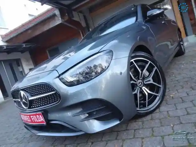 Mercedes-Benz E 400