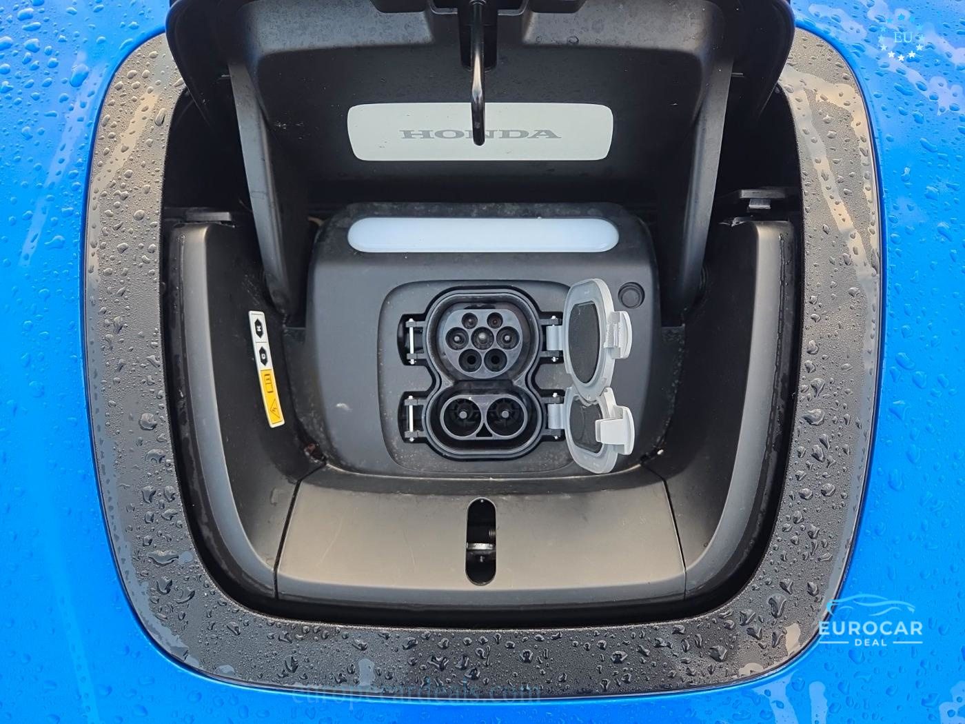 Honda e