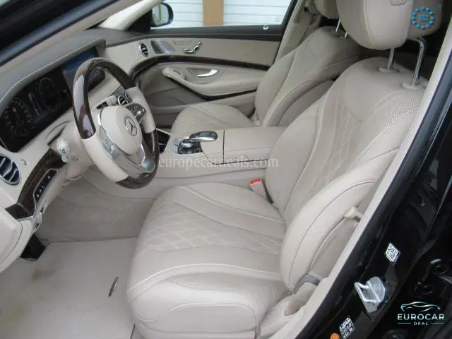 Mercedes-Benz S 560