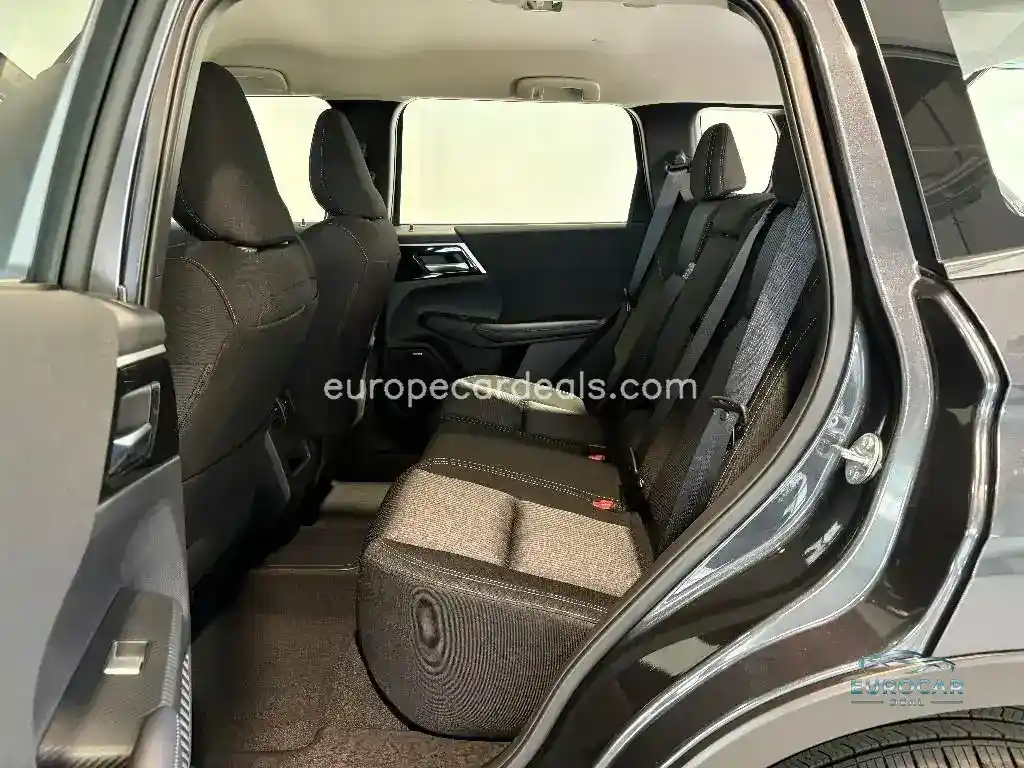 Mitsubishi Plug-in Hybrid Outlander