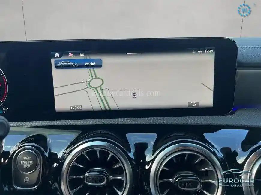 Mercedes-Benz CLA 180