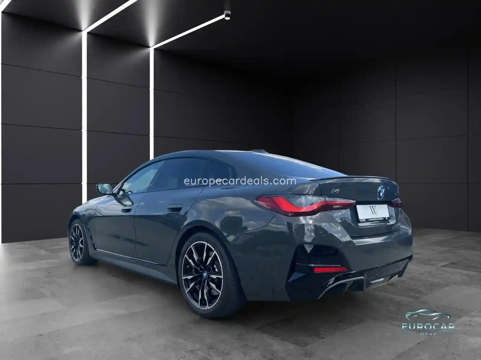 BMW i4