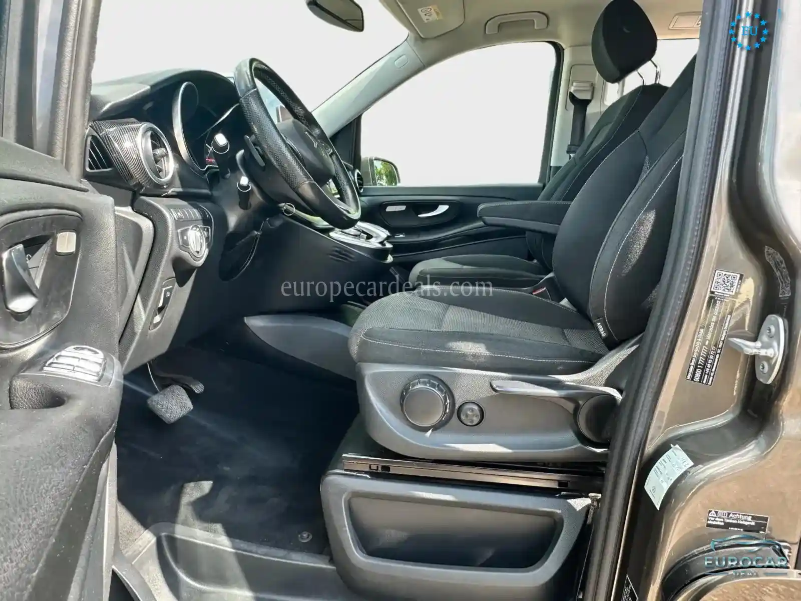 Mercedes-Benz V 250