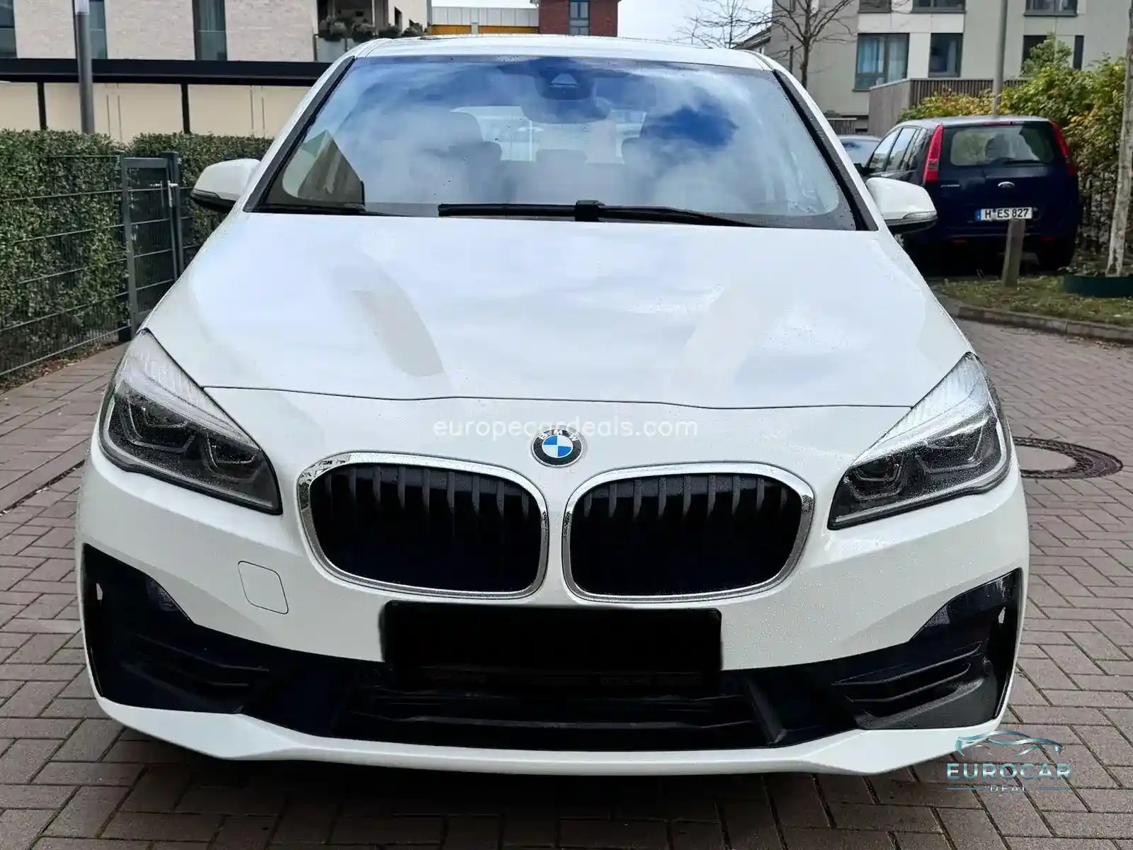 BMW 225