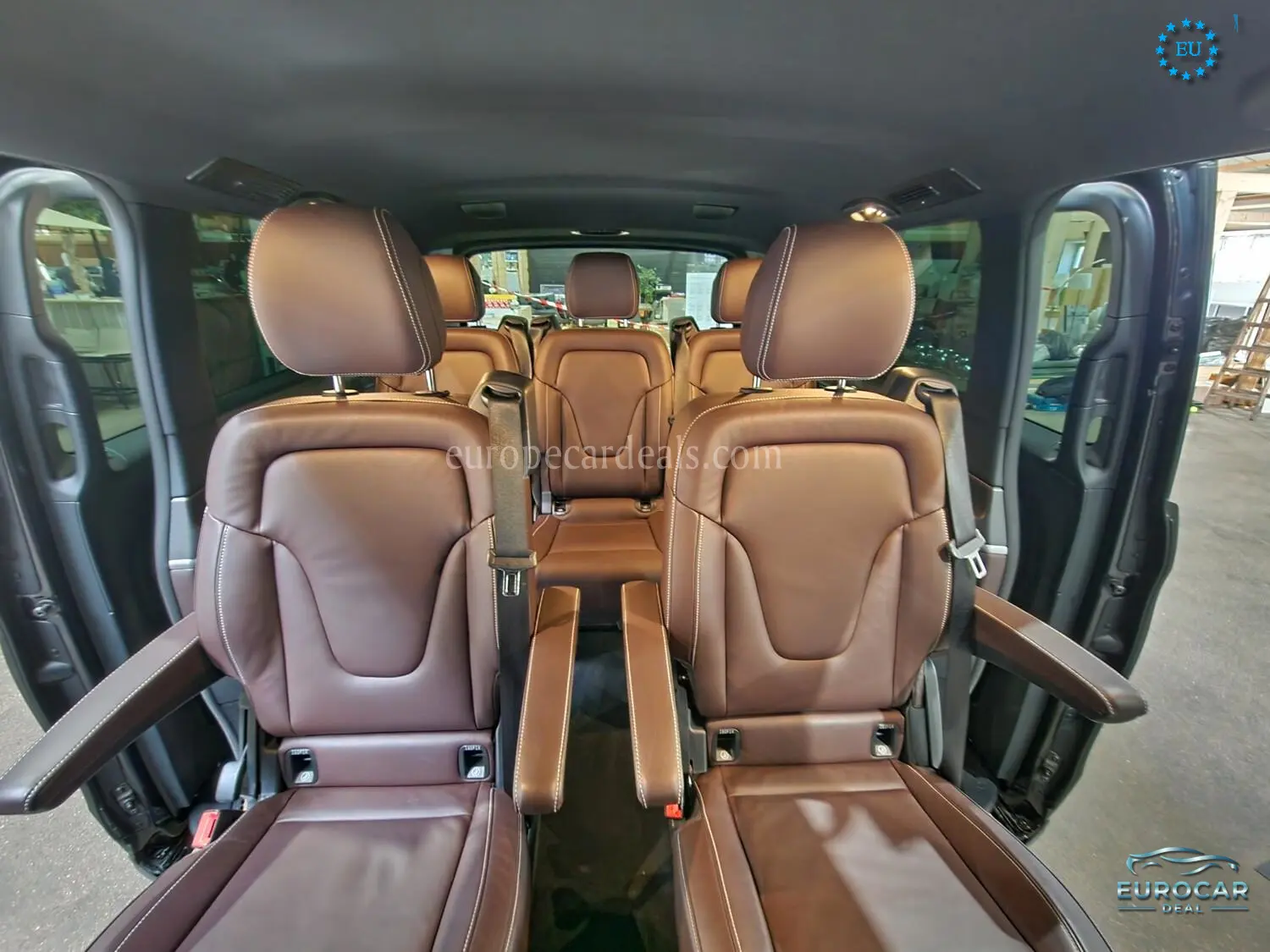 Mercedes-Benz V 220