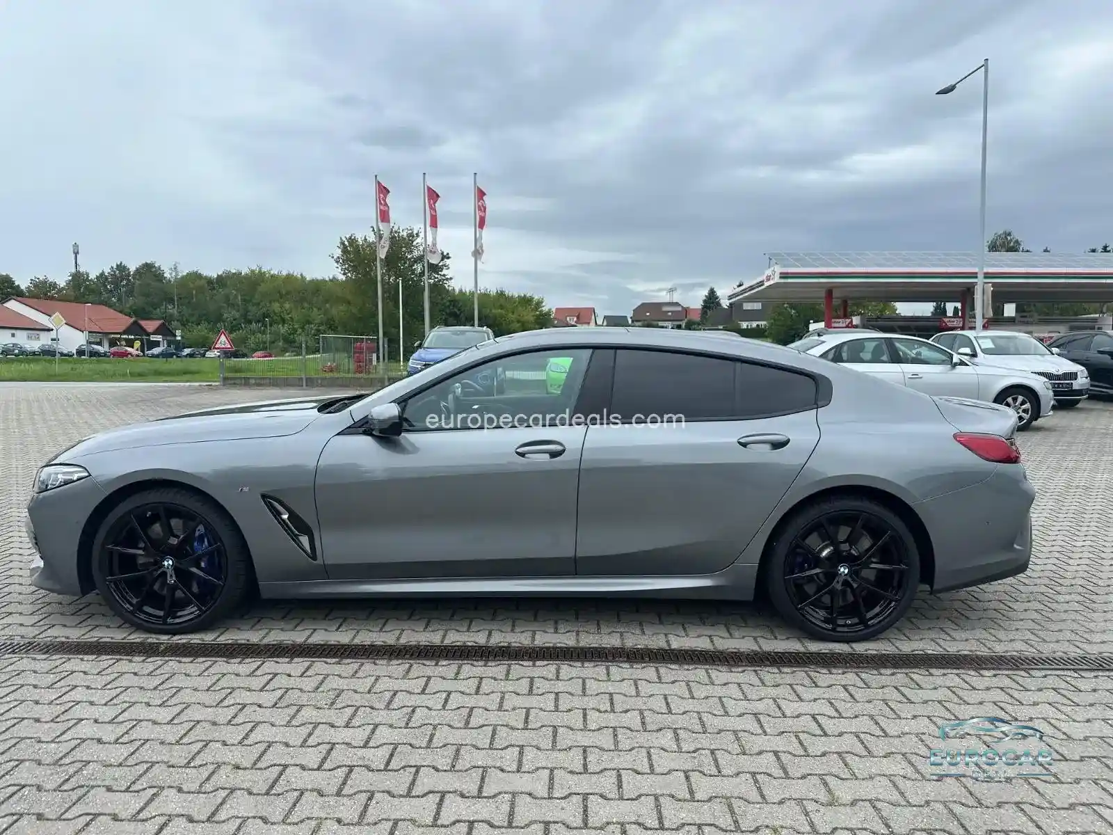 BMW 840