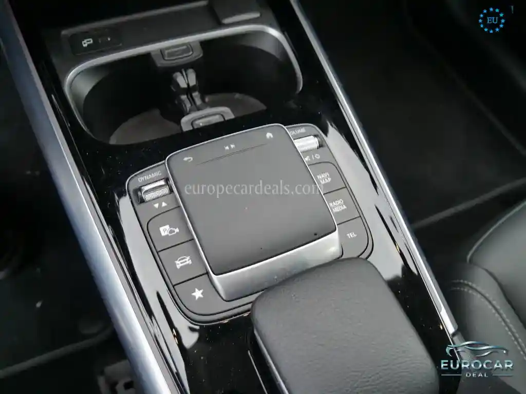 Mercedes-Benz B 220