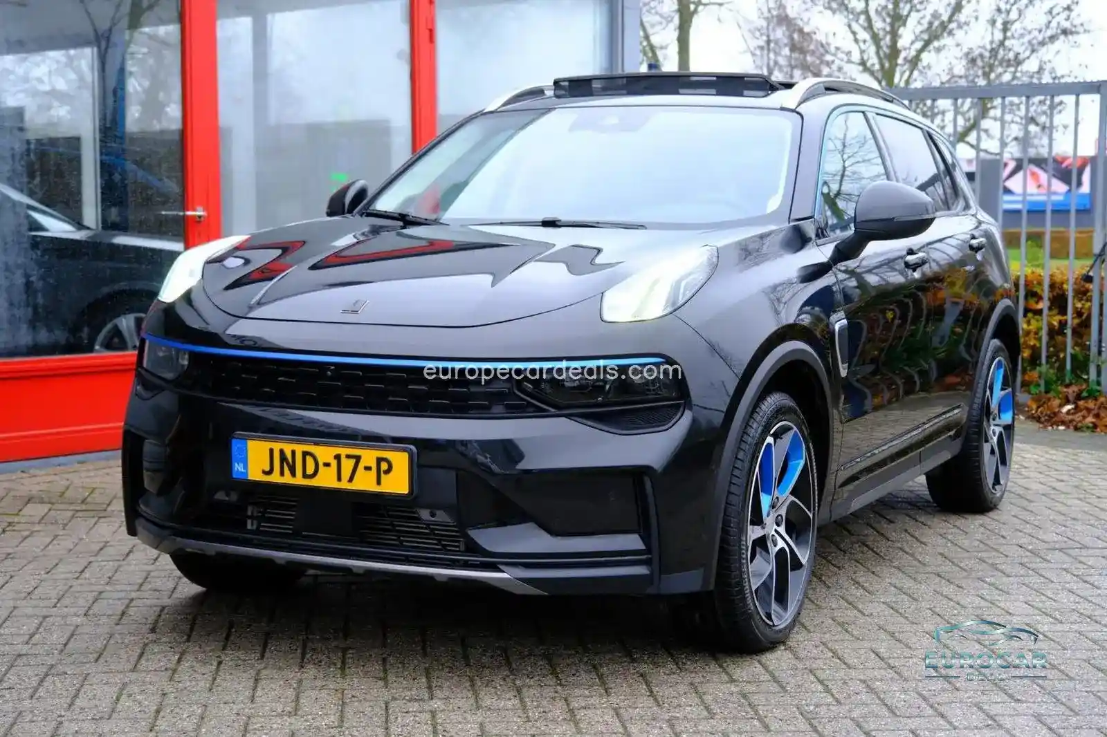 Lynk&Co 01