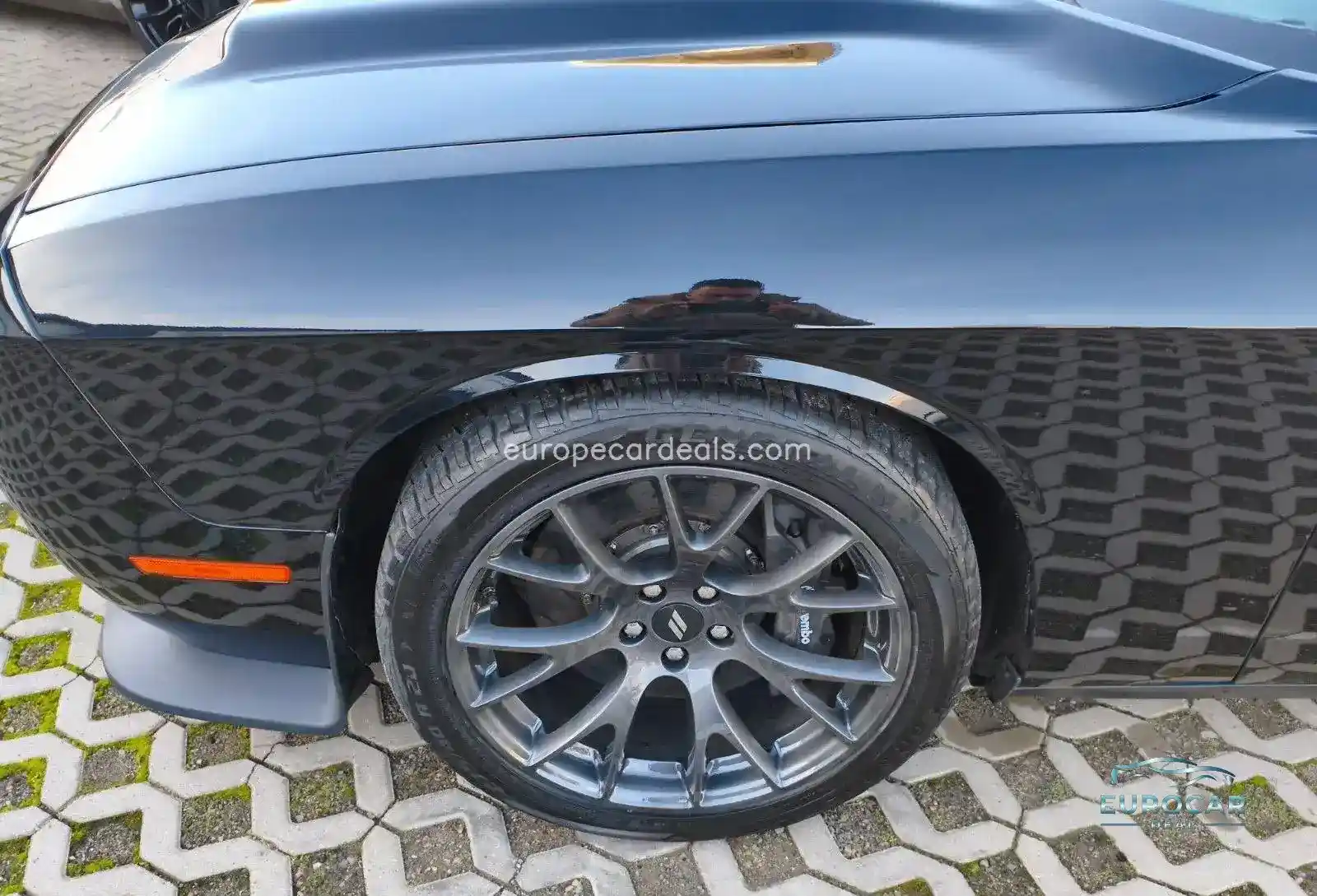 Dodge Challenger