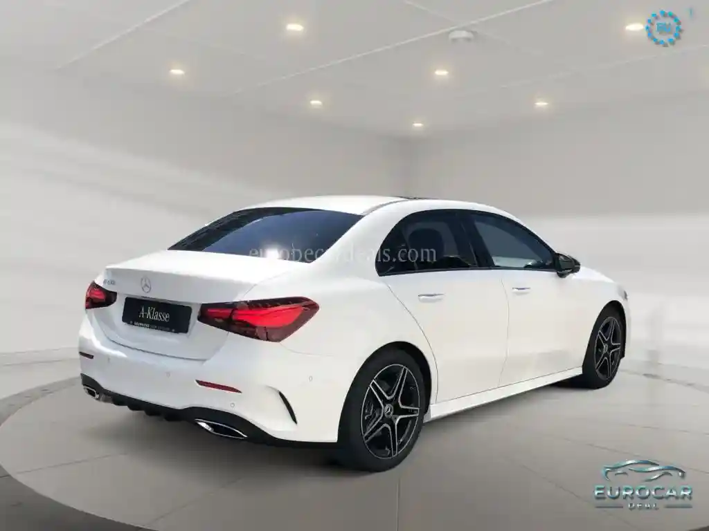 Mercedes-Benz A 200
