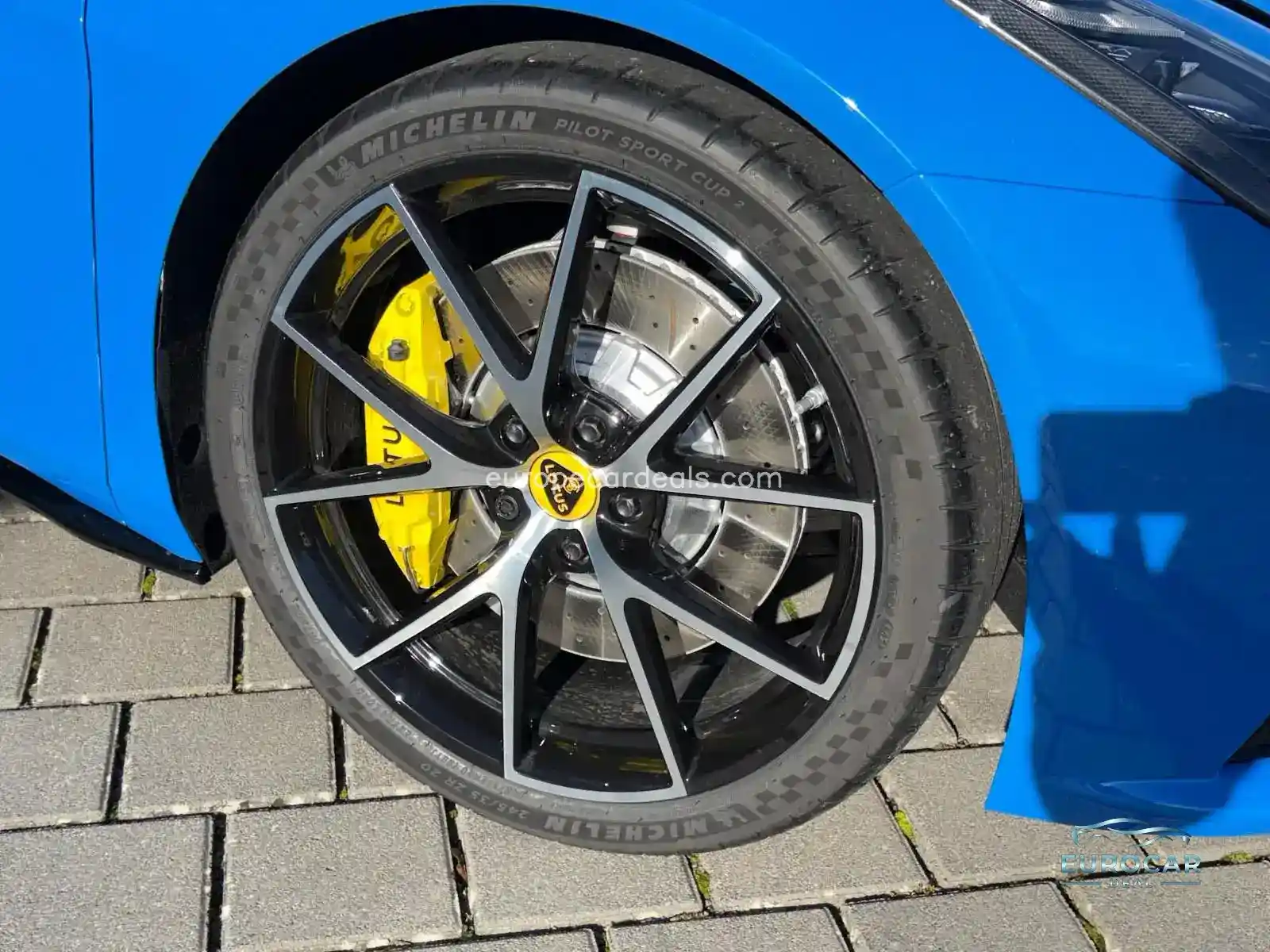 Lotus Emira