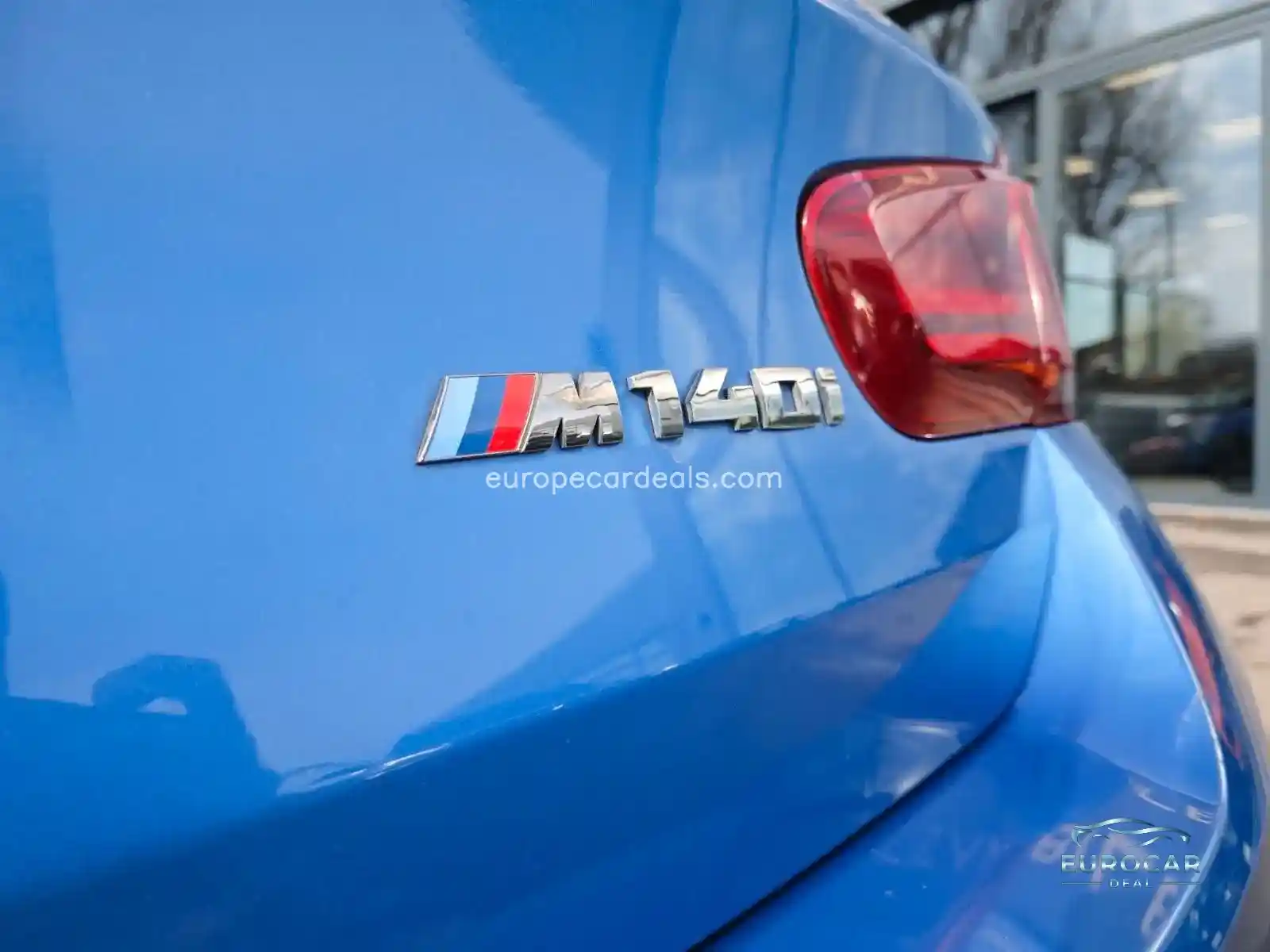 BMW M140i