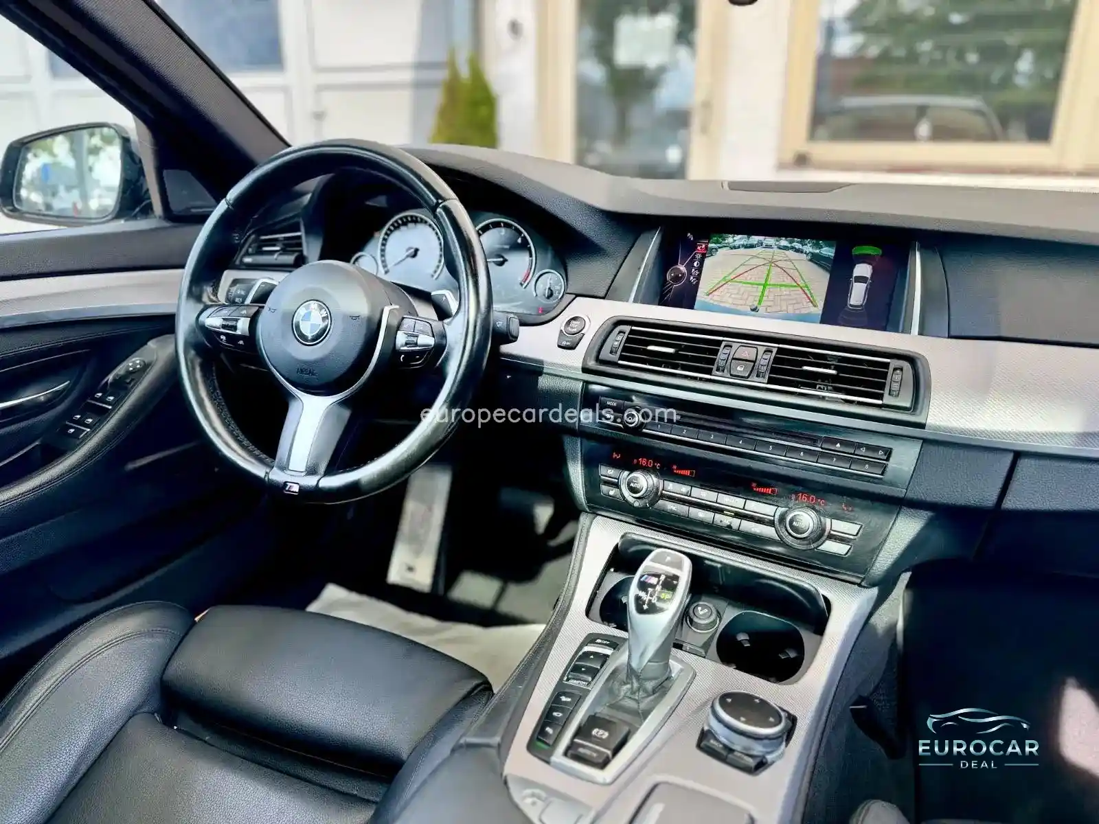 BMW M550