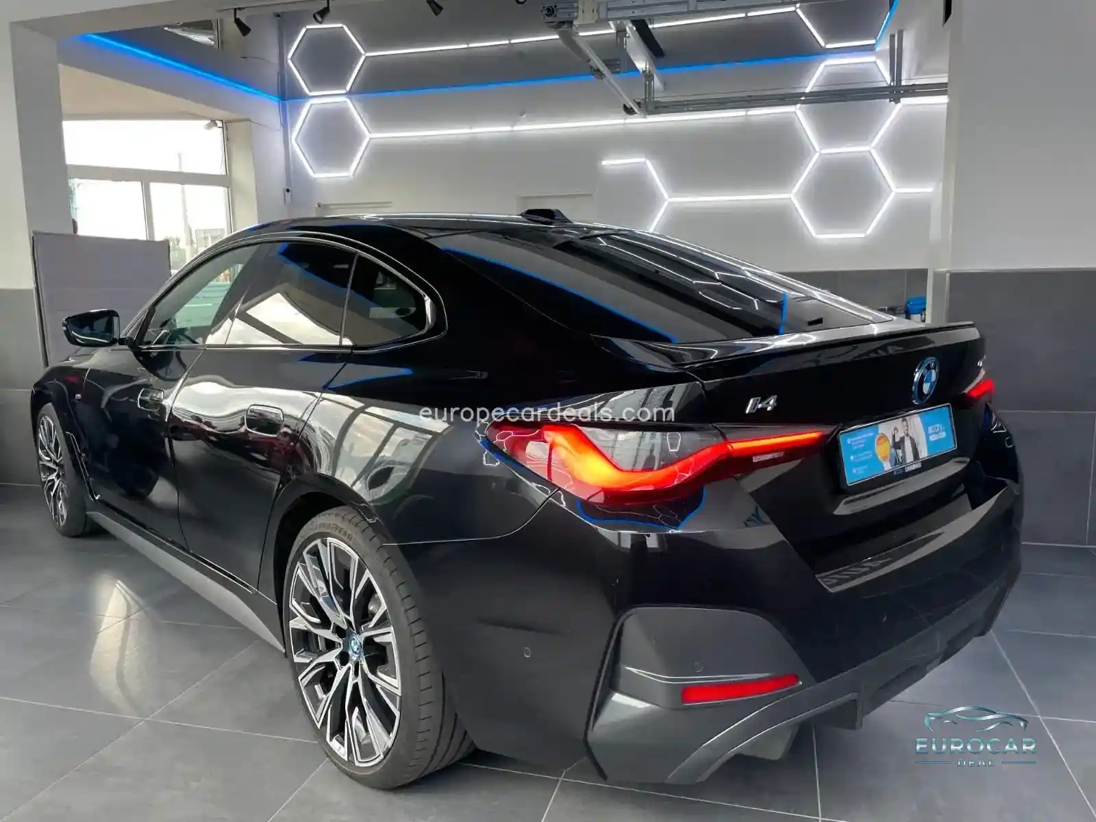 BMW i4