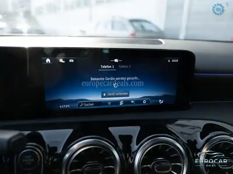 Mercedes-Benz A 220