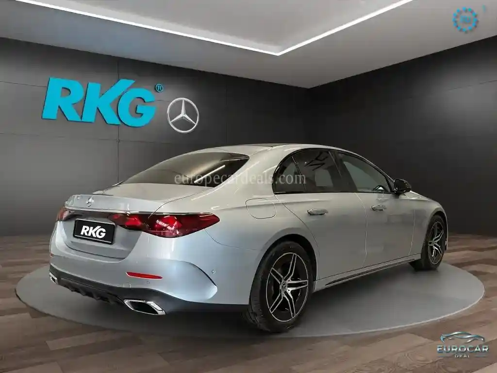 Mercedes-Benz E 220