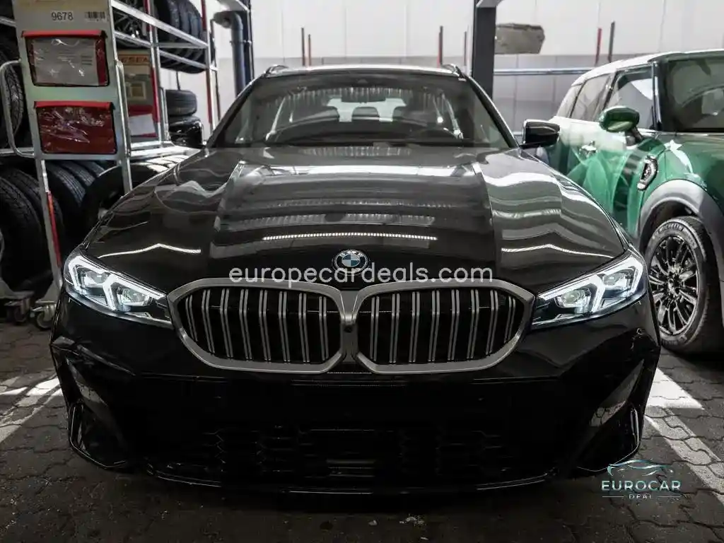 BMW 330