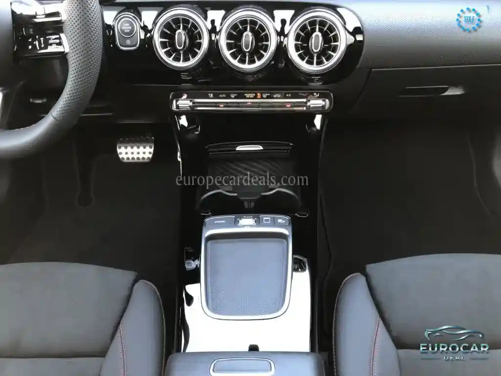 Mercedes-Benz CLA 220