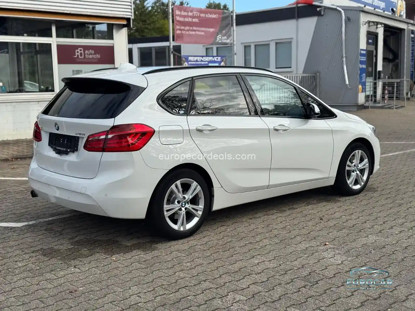 BMW 218