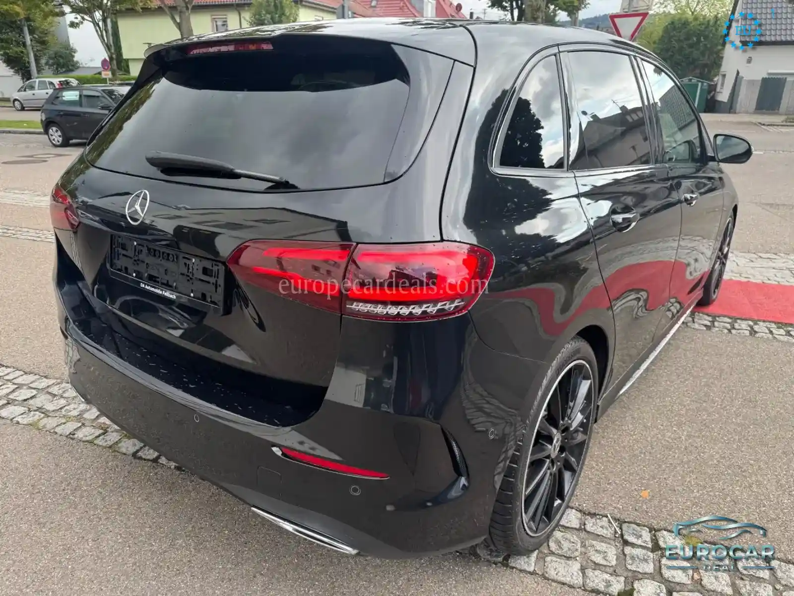 Mercedes-Benz B 220