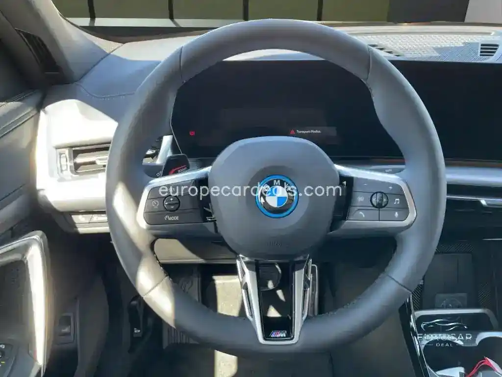 BMW iX2
