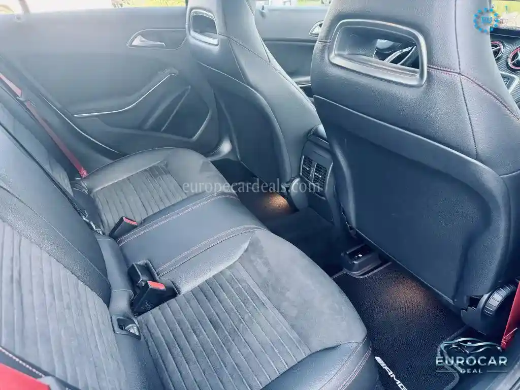 Mercedes-Benz A 45 AMG