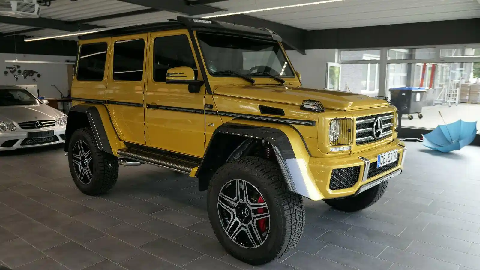 Mercedes-Benz G 500