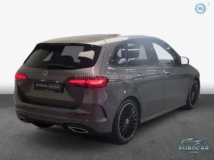 Mercedes-Benz B 180