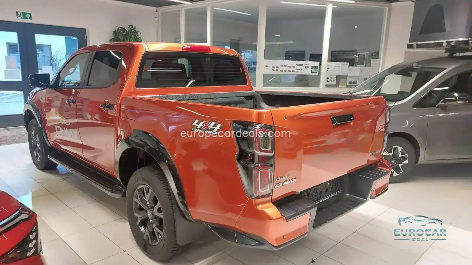 Double Cab 4WD V-CROSS