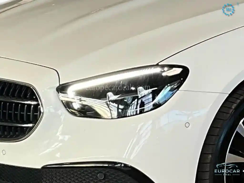 Mercedes-Benz E 300