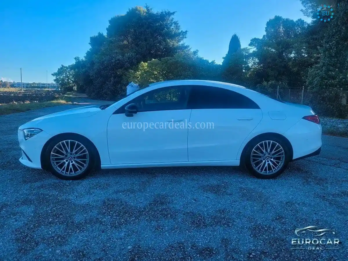 Mercedes-Benz CLA 200
