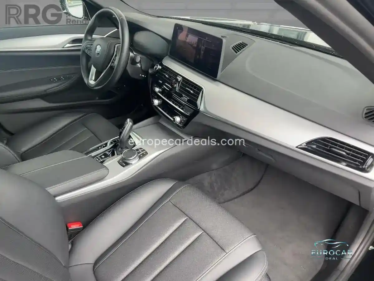 BMW 530
