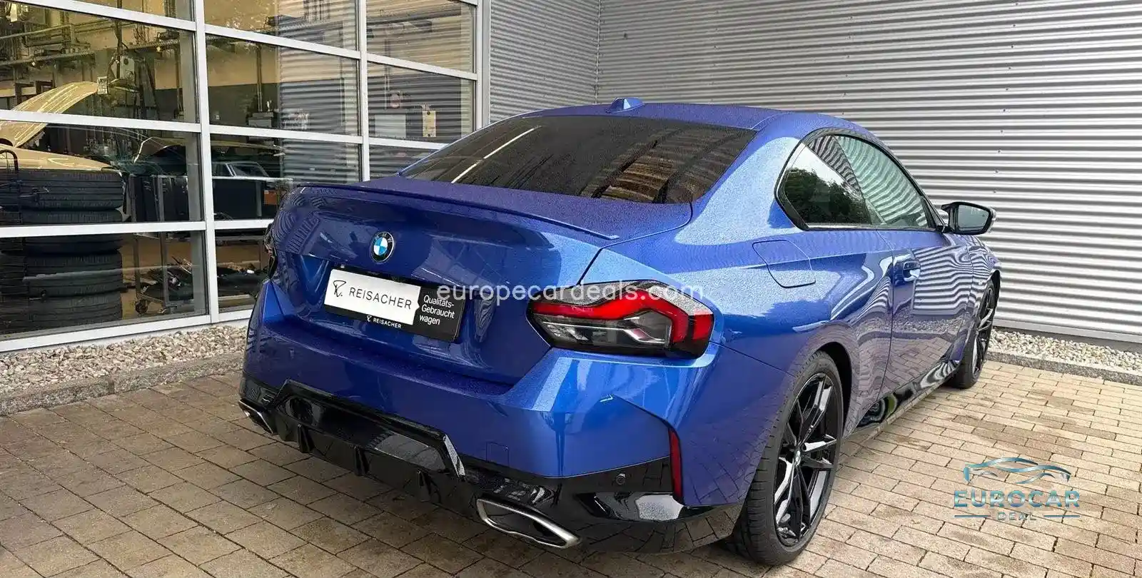 BMW M240i